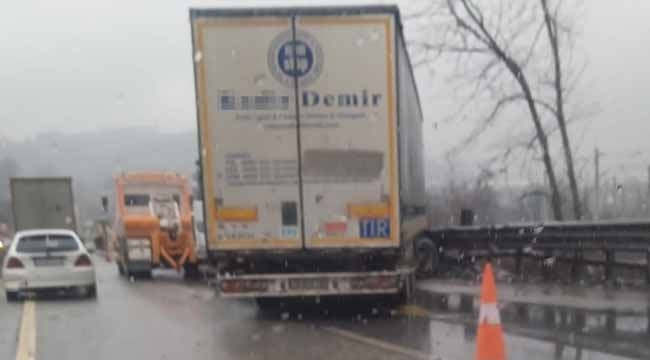 Karaçam'da yine TIR kazası